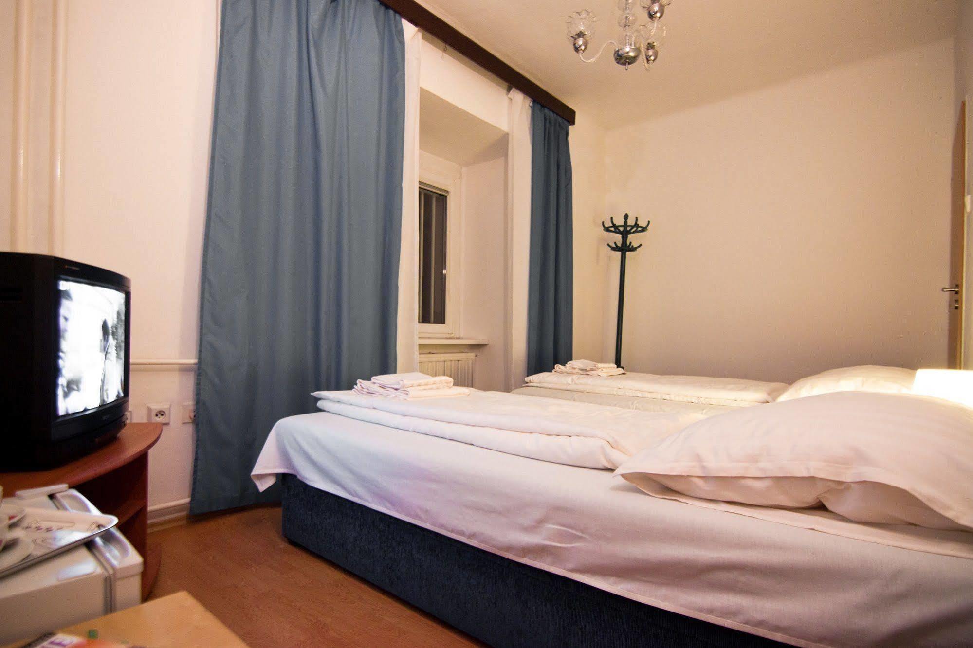 Pension Nika Prague Extérieur photo
